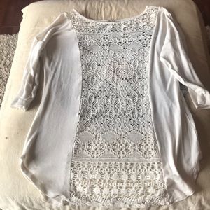 3/4 sleeve white tunic style top